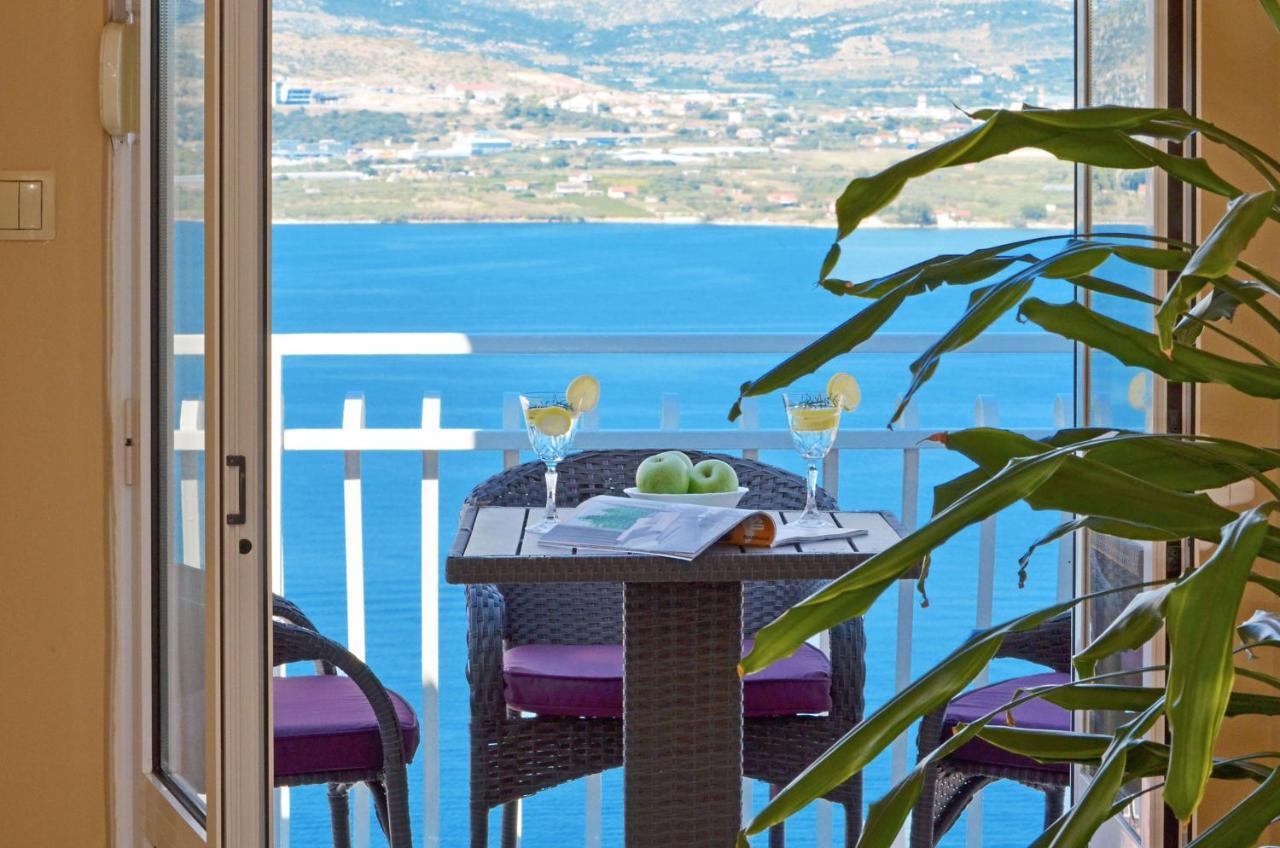 Apartments Pitesa Trogir Eksteriør billede
