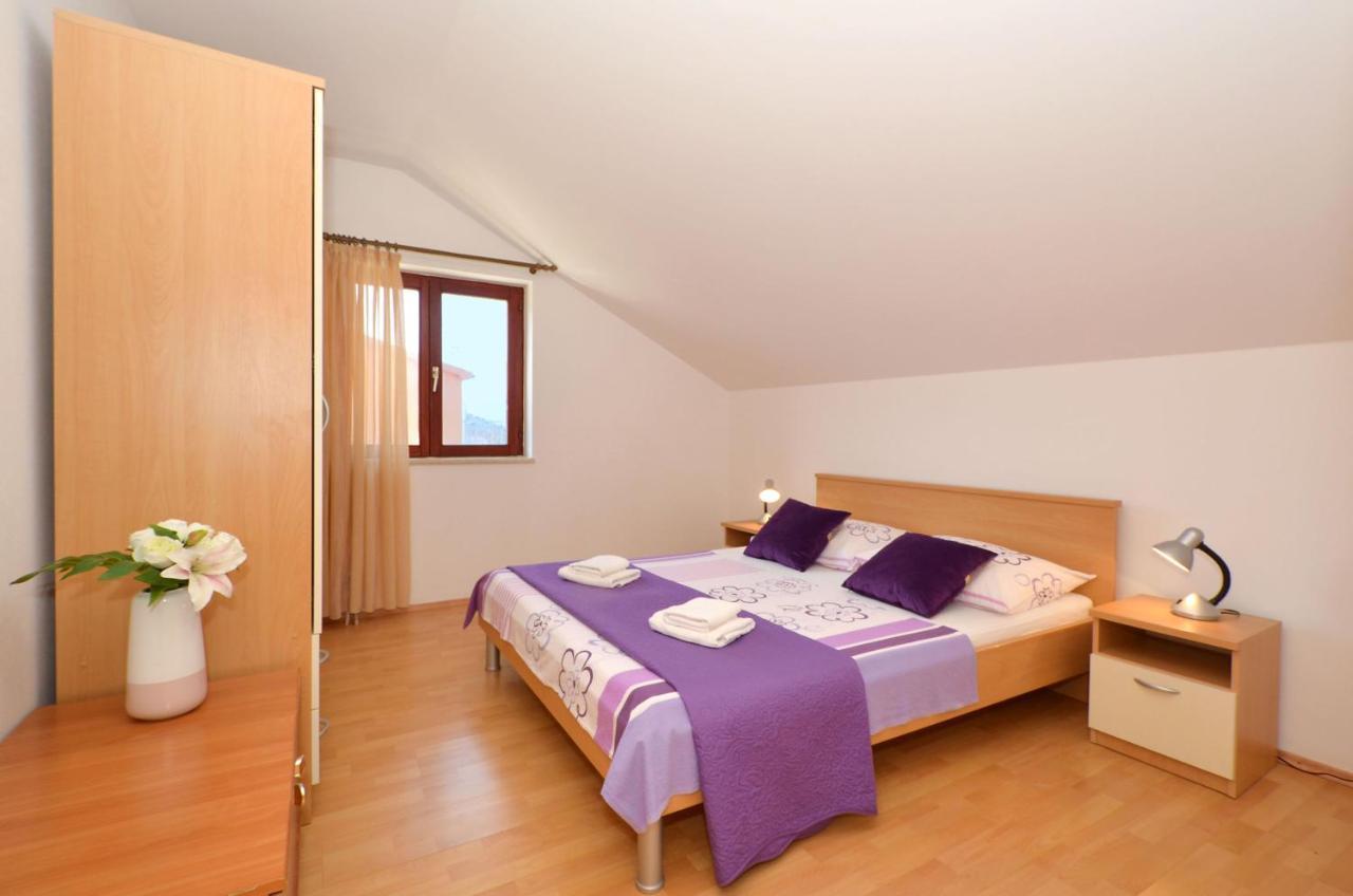Apartments Pitesa Trogir Eksteriør billede