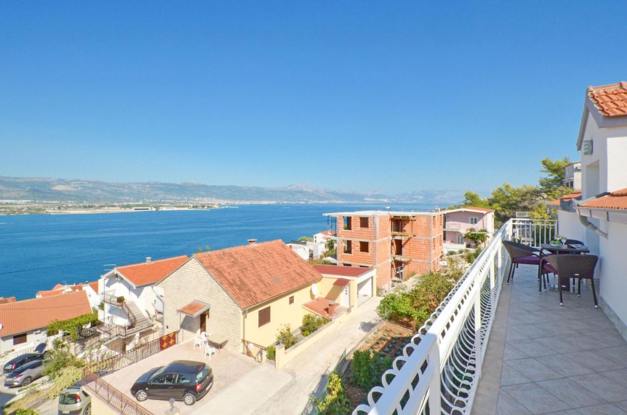 Apartments Pitesa Trogir Eksteriør billede