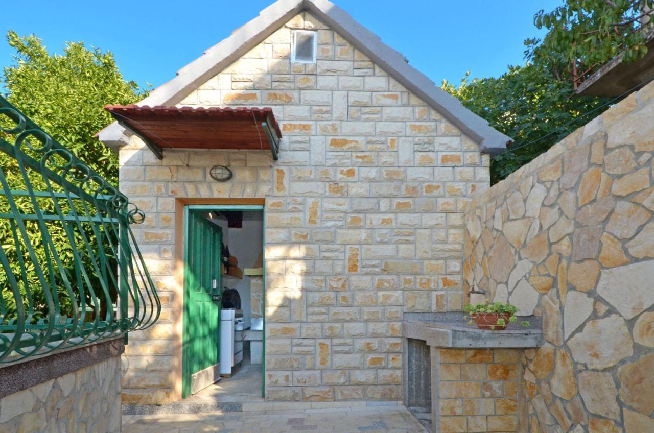 Apartments Pitesa Trogir Eksteriør billede