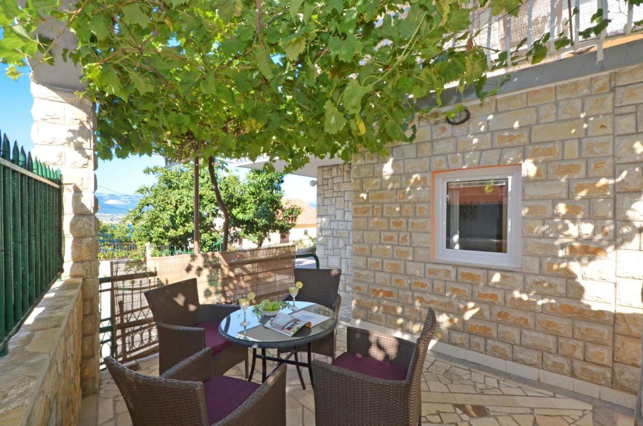 Apartments Pitesa Trogir Eksteriør billede